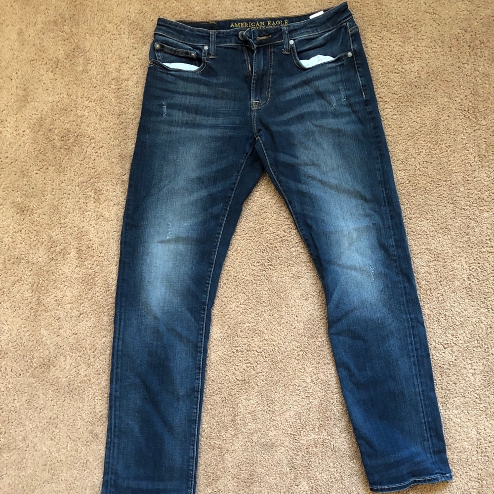 American Eagle Men’s Dark Wash Jeans